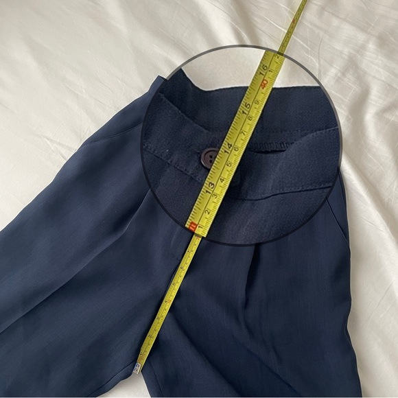 Vintage high waisted navy blue pleated pants made in Canada - Picture 8 of 11